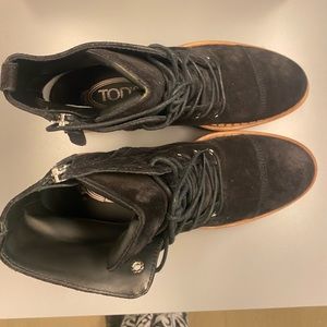 Tod’s boots